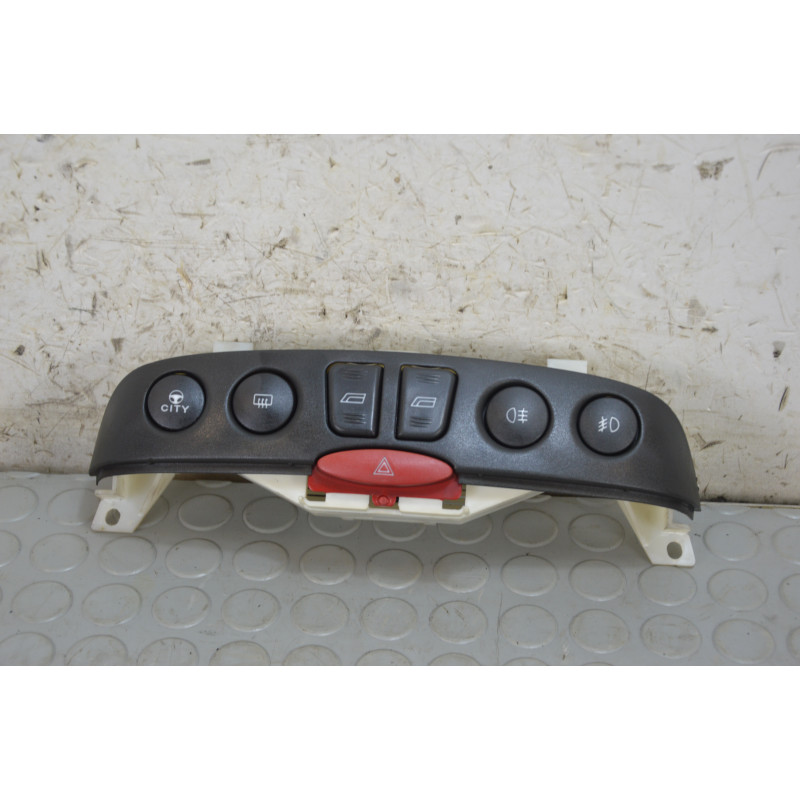 Pulsantiera centrale alzavetri dx sx Fiat Punto 188 dal 2003 al 2007 cod 735359840  1775220051192