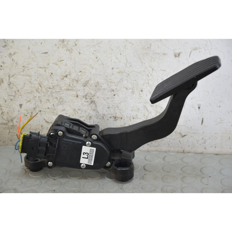 Pedale acceleratore Kia Sportage dal 2004 al 2010 cod 32700-1f300  1776689052058