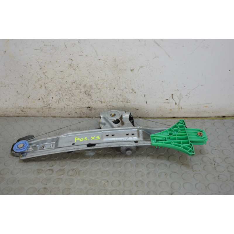 Motorino alzavetro post sx Opel Astra J dal 2009 al 2013 cod 13350762  1776775711975