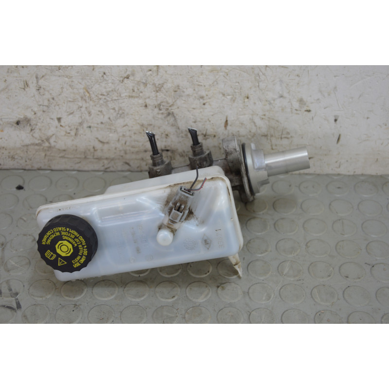 Pompa freno con vaschetta Renault Kangoo Express Z.E. dal 2012 al 2021 cod 460117576R  1778582204275