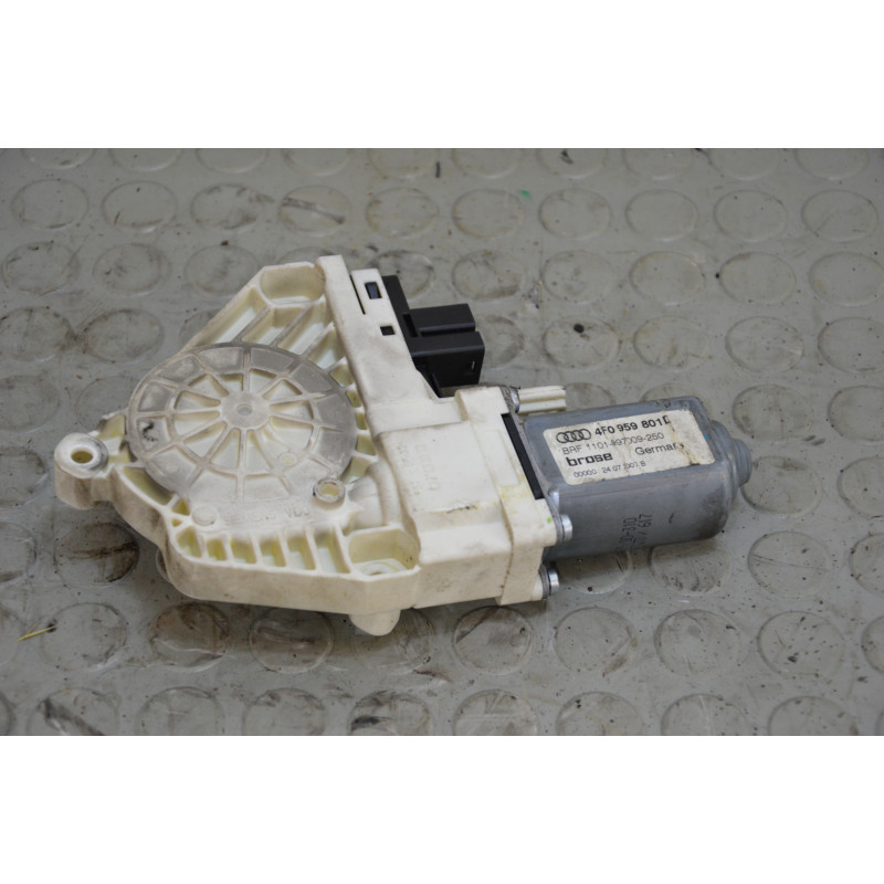 Motorino alzavetro alzacristalli ant sx Audi A6 C6 dal 2004 al 2009 Cod 4F0959801D  1779115553976
