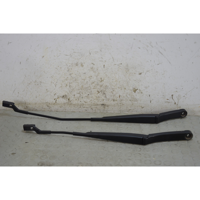 Coppia braccetti tergicristallo dx sx Vw polo 6R dal 2014 al 2018 cod 6R1955409A 6R1955410A  1780323785912
