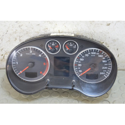 Contachilometri quadro strumenti Audi A3 8P 2.0 TDI dal 2003 al 2010 cod 8p0920930f  1780582767001