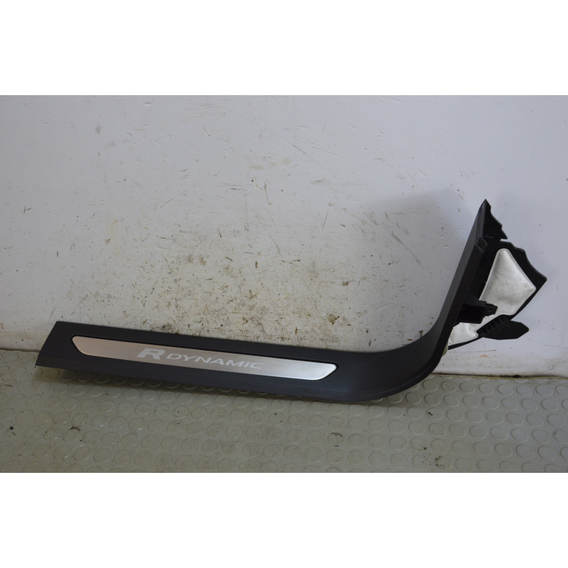 Rivestimento battitacco ant dx Land Rover Range Rover Evoque dal 2019 al 2024 cod k8d202348pc8pvj  1781793965095