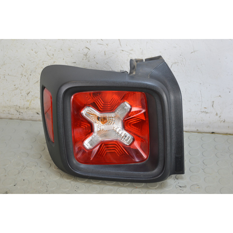 Fanale fanalino stop post sx Jeep Renegade dal 2018 al 2025 cod 52109469  1782119884601