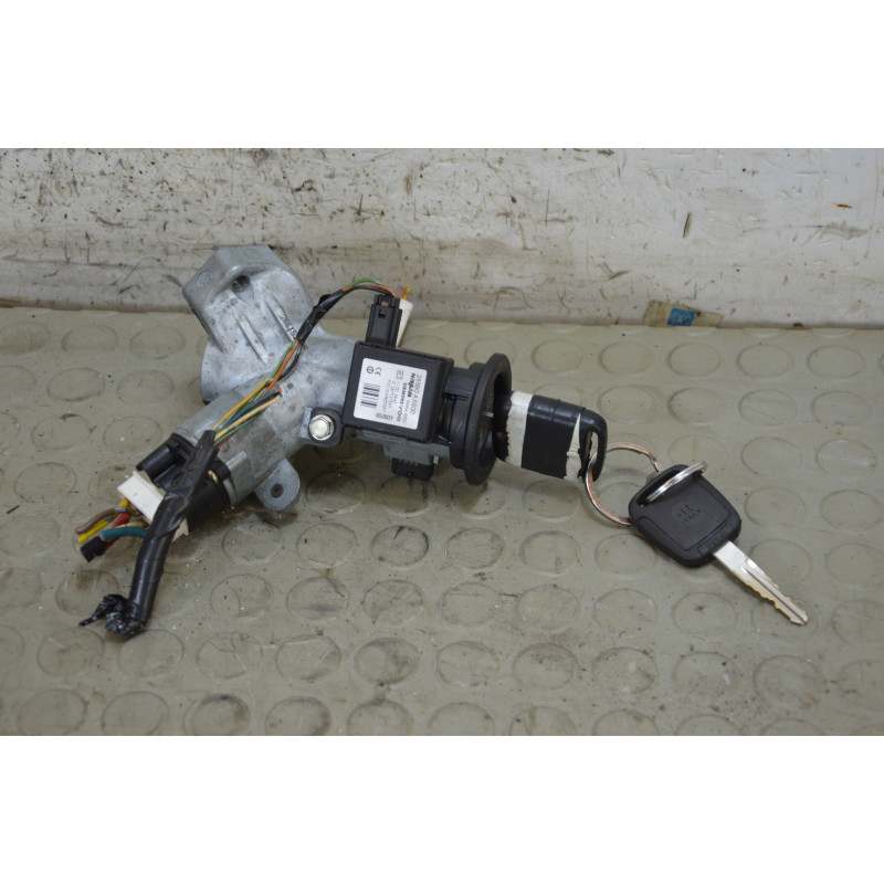 Blocchetto chiave accensione con doppia chiave Nissan Micra K12 dal 2002 al 2006 cod 28590ax600  1784553122820