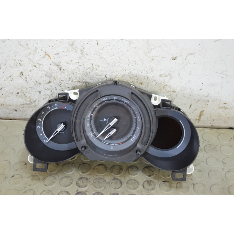 Contachilometri quadro strumenti Citroën DS3 1.2 PureTech dal 2015 al 2019 cod 98041357XT  1787749017924