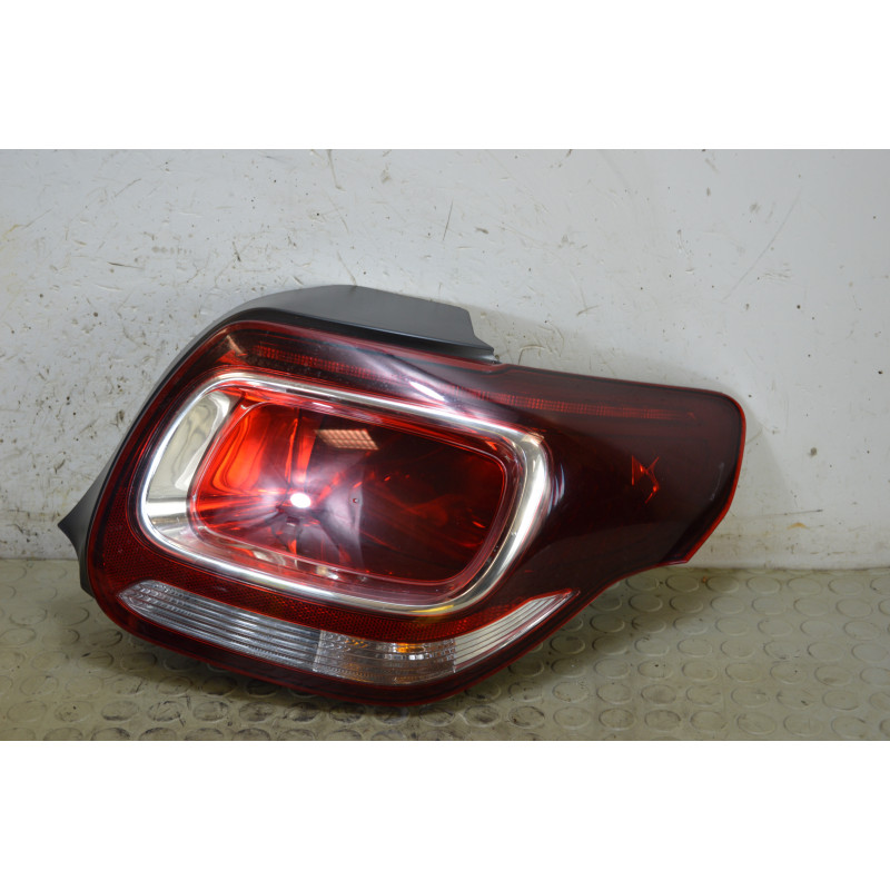 Fanale fanalino stop post dx Citroen Ds3 dal 2015 al 2019 cod 9808418480  1787750126639