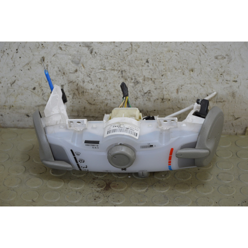 Centralina comando aria clima Toyota Aygo dal 2005 al 2014 cod 55900-0h020  1787922481115