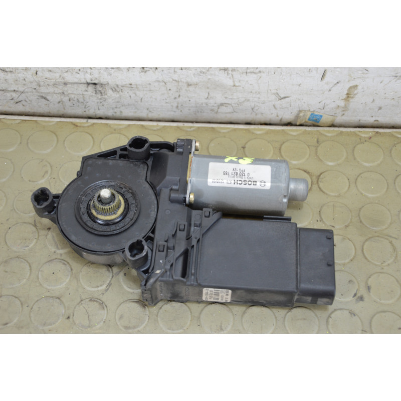 Motorino alzavetro ant sx Volkswagen Golf IV dal 1997 al 2004 cod 0130821765  1789744173490