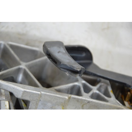 Piantone sterzo elettrico Renault Megane dal 2006 al 2009 cod 8200445347  1790171808183