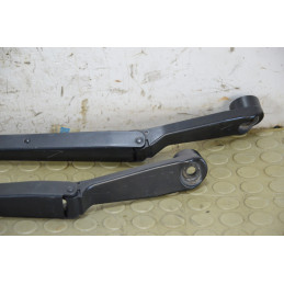 Braccetti tergicristallo dx sx Suzuki S-Cross dal 2016 al 2023 cod 3831061M00000 3833061M00000  1790852342302