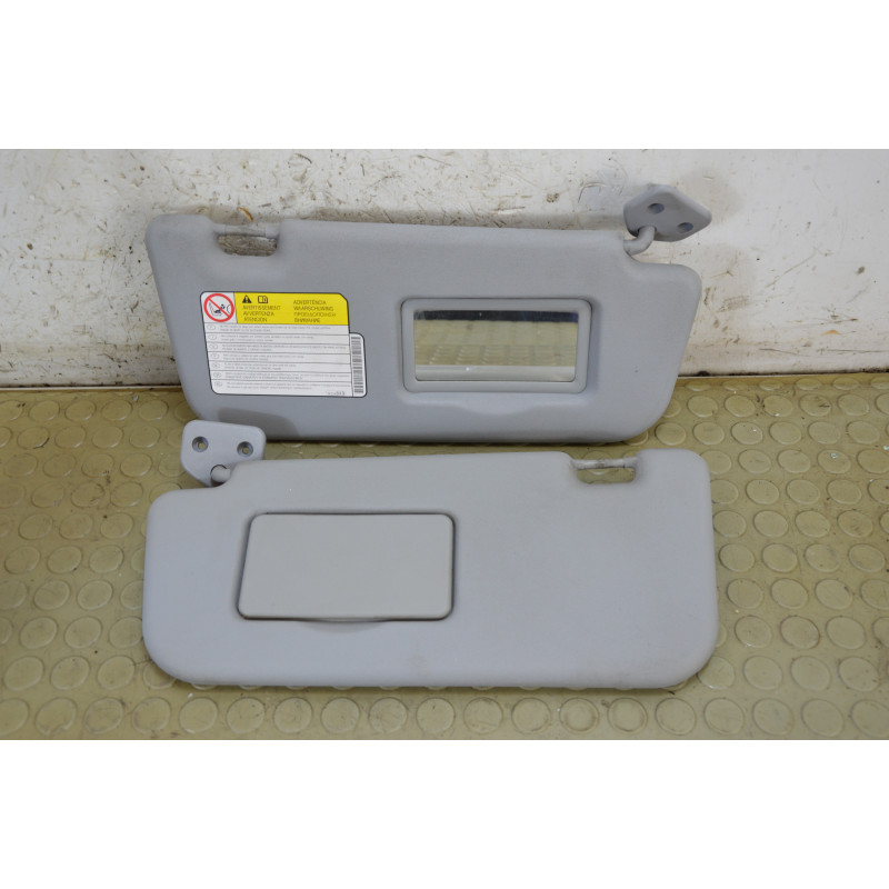 Coppia alette parasole dx sx Mitsubishi Colt dal 2004 al 2012 cod 7620A367HA 7620A574HA  1791385657048