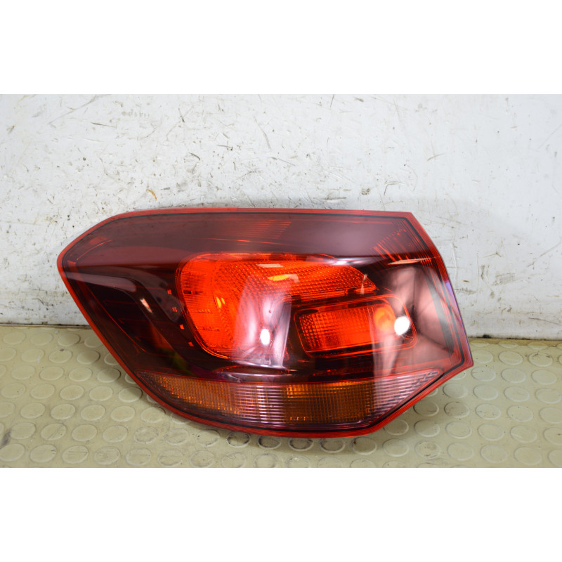 Fanale fanalino stop post sx Opel Astra J Sports Tourer dal 2009 al 2015 cod 13314052  1792145262922