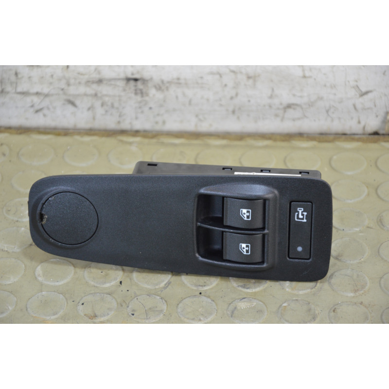 Pulsantiera alzavetro ant sx Fiat Ducato dal 2011 al 2014 cod 735532903  1792678863528