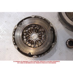 Kit Volano Frizione LUK Citroen DS5 2.0 HDi 120Kw dal 2011 al 2014 cod 968691578  2400000006541