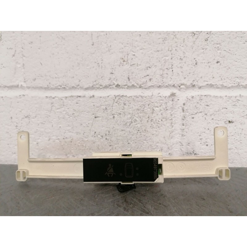 DISPLAY SEGNALAZIONE CINTURE PEUGEOT 1007 DAL 2005 AL 2010 COD. 5555000100  2400000062189