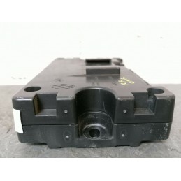 CENTRALINA MODULO DI CONTROLLO NAVIGAZIONE RENAULT CLIO 3 SERIE DEL 2009  2400000063582