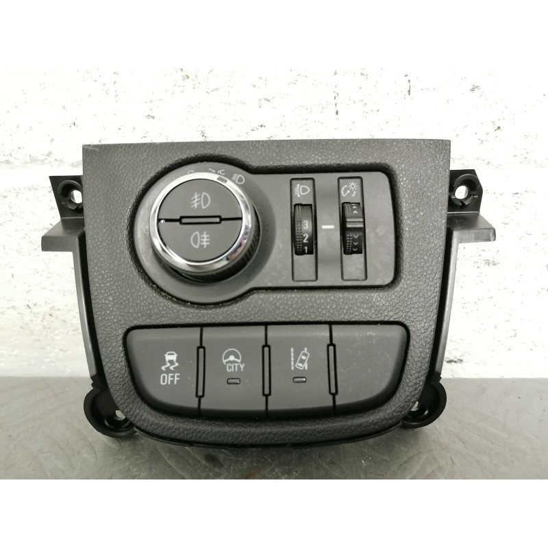 GRUPPO COMANDI REGOLAZIONE LUCI FARI OPEL KARL DAL 2015 AL 2019 COD. 95248632  2400000064886