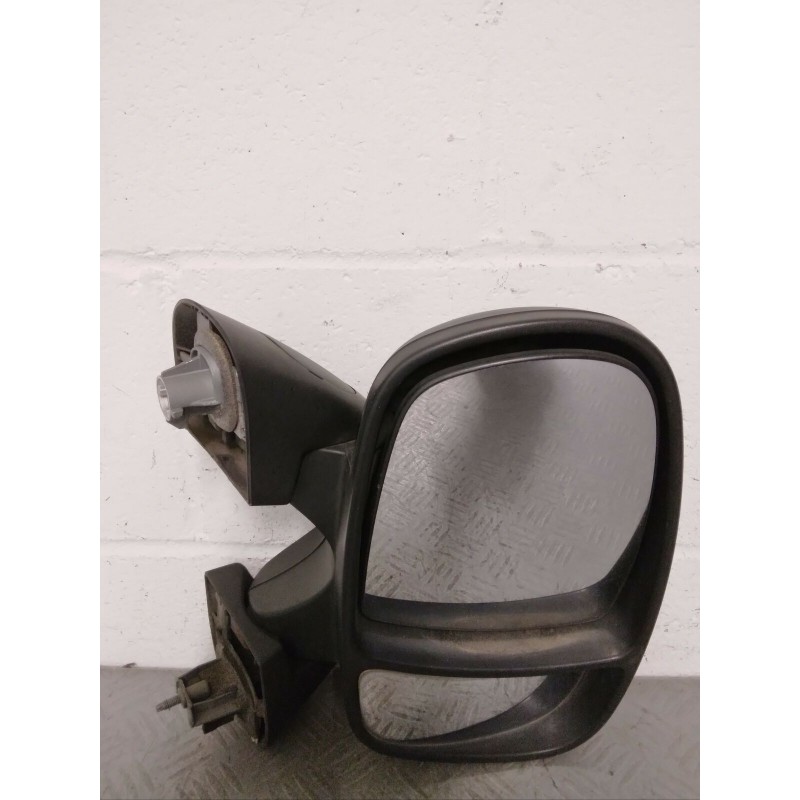 SPECCHIETTO RETROVISORE ANT. DX RENAULT TRAFIC DEL 2009  2400000069409