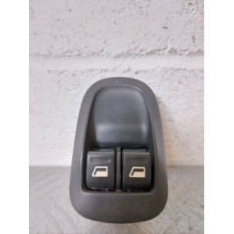 PULSANTIERA ALZAVETRO ALZACRISTALLO ANTERIORE PEUGEOT 206 DEL 2000  2400000067047