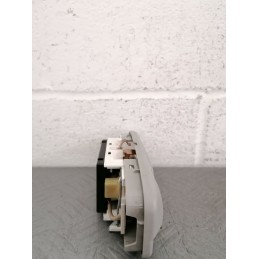 PLAFONIERA LUCE ABITACOLO ANT. CON SENSORE INTRUSIONE FORD FOCUS DEL 2006  2400000065425