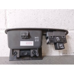 PULSANTIERA ALZAVETRO ALZACRISTALLO POST. DX VOLVO V70 DEL 2000  2400000067610