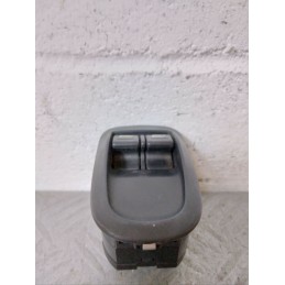 PULSANTIERA ALZAVETRO ALZACRISTALLO ANTERIORE PEUGEOT 206 DEL 2000  2400000067047