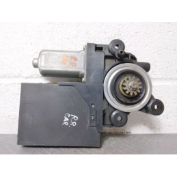 MOTORINO ALZAVETRO ALZACRISTALLO ANT. DX VOLVO V50 DEL 2007  2400000066569