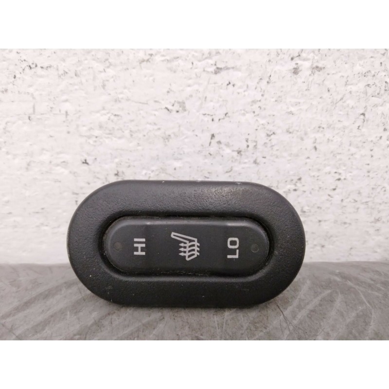 PULSANTE REGOLAZIONE RISCALDAMENTO SEDILI CHRYSLER PT CRUISER DEL 2007 COD. 0QP3  2400000078494