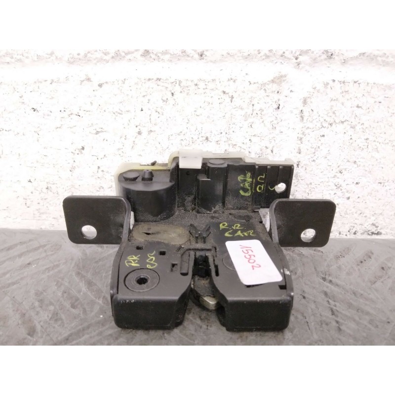 SERRATURA CHIUSURA PORTELLONE POST. RENAULT MEGANE DEL 2006 COD. 8200076240  2400000080213