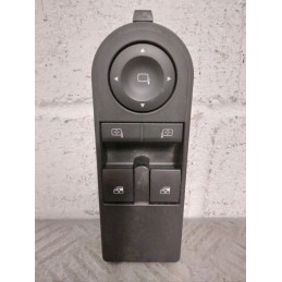 PULSANTIERA ALZAVETRO ALZACRISTALLO ANT. SX OPEL ZAFIRA B DEL 2007 COD. 13228706  2400000075417