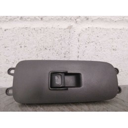 PULSANTIERA ALZAVETRO ALZACRISTALLO ANT. DX VOLVO V50 DEL 2008 COD. 30773214  2400000077046