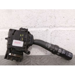 LEVA TERGICRISTALLO DX TOYOTA COROLLA VERSO DEL 2003 COD. 173654  2400000079934