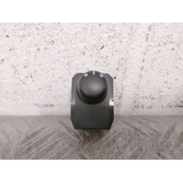 PULSANTIERA REGOLAZIONE SPECCHIETTI ELETTRICI OPEL AGILA B DEL 2011 COD. 62J0019  2400000081524