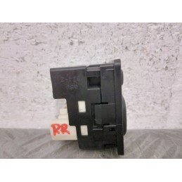 PULSANTIERA REGOLAZIONE SPECCHIETTI ELETTRICI TOYOTA COROLLA VERSO DEL 2004 COD.  2400000077442