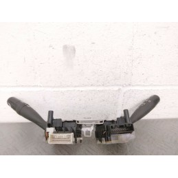 DEVIOLUCI TOYOTA YARIS DEL 2002 COD. 173647  2400000075653