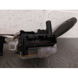 DEVIOLUCI TOYOTA YARIS DEL 2002 COD. 173647  2400000075653