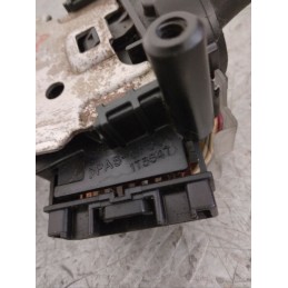 DEVIOLUCI TOYOTA YARIS DEL 2002 COD. 173647  2400000075653