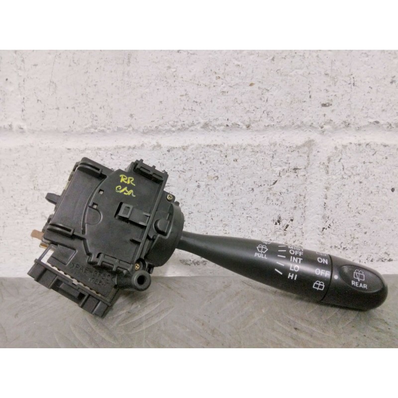 LEVA TERGICRISTALLO DX TOYOTA YARIS DEL 2003 COD. 173647  2400000084525