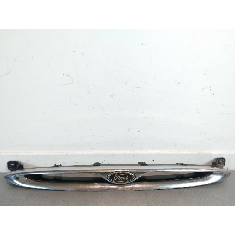 MASCHERINA GRIGLIA ANTERIORE FORD ESCORT DEL 1996 COD. 95AB-8200-CC  2400000086147