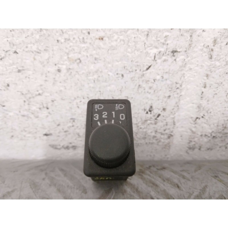 PULSANTIERA REGOLAZIONE ALTEZZA LUCI FARI NISSAN MICRA K11 DEL 1998 36933A  2400000089315