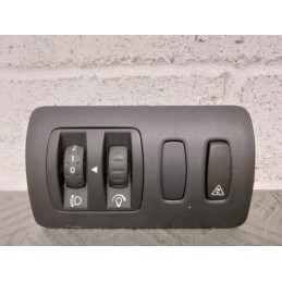 PULSANTIERA REGOLAZIONE LUCI FARI RENAULT CLIO DEL 2006 COD. 8200407756  2400000090007