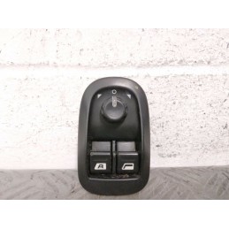 PULSANTIERA ALZAVETRO ALZACRISTALLO ANT. SX PEUGEOT 206 DEL 2005  2400000090540