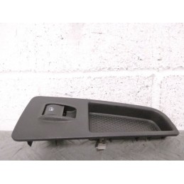 PULSANTIERA ALZAVETRO ALZACRISTALLI ANT. DX LANCIA Y DEL 2006 COD. 735380450  2400000089445