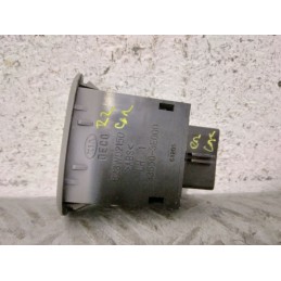 COMANDO APERTURA COFANO POST. SPORTELLO CARBURANTE KIA SORENTO DEL 2005 93550-3E  2400000088059