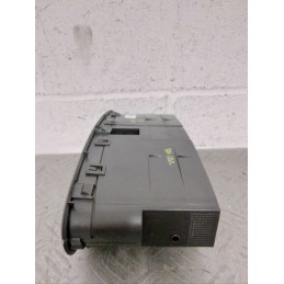 BOCCHETTA ARIA AREAZIONE CENTRALE RENAULT CLIO DEL 2005 COD. 220408  2400000088158