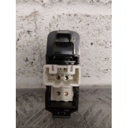 PULSANTIERA ALZAVETRO ALZACRISTALLO ANT. DX TOYOTA RAV 4 DEL 2003  2400000085577