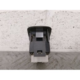 PULSANTIERA ALZAVETRO ALZACRISTALLO POST. DX TOYOTA COROLLA VERSO DEL 2006  2400000086673