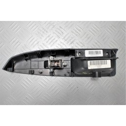 PULSANTIERA ALZACRISTALLI POST. DX KIA SOUL DAL 2008 AL 2014 COD. 486520-1110  2400000008111